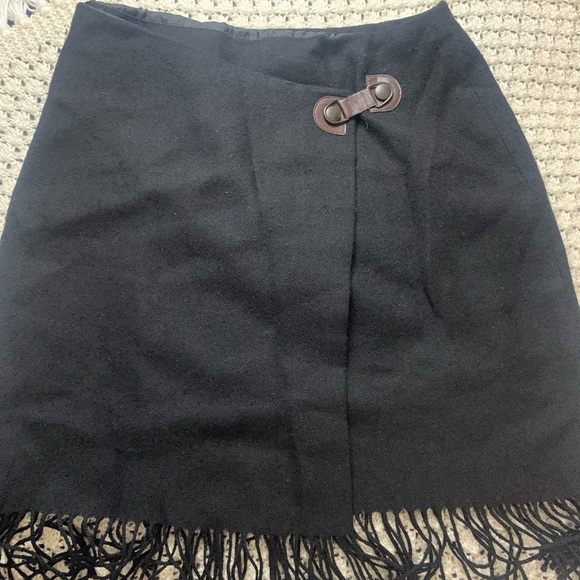 David N Skirts - Picture 7 of 12